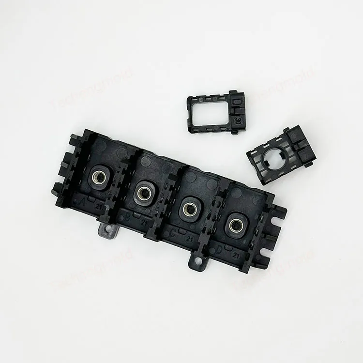 特诚科技PA66精密注塑件实拍 2